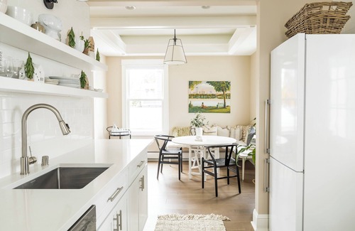 Linden Hills House | Charming Boxwood Cottage in Linden Hills