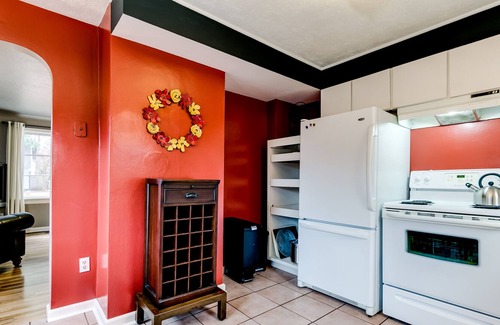 West Eugene House | Charming Bungalow in heart of Eugene