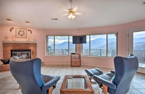 Burnsville Apartment | Charming Burnsville Apt with Mountain Views and Deck!