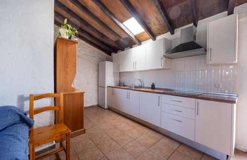 Las Vegas Cottage | Charming Casa Sofia: Tranquil Private Home with Pool, BBQ in Las Vegas