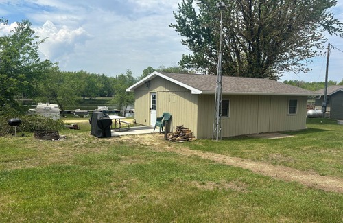 Fountain City Cabin | Charming Cabin on the Mississippi River