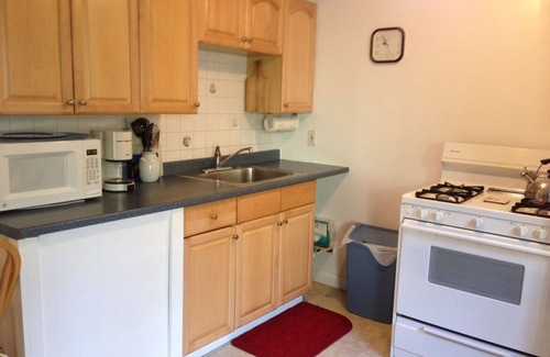 Brewster Cottage | Charming Cape Cod Cottage