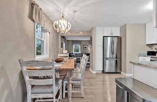 Cataumet House | Charming Cape Cod Retreat in Bourne