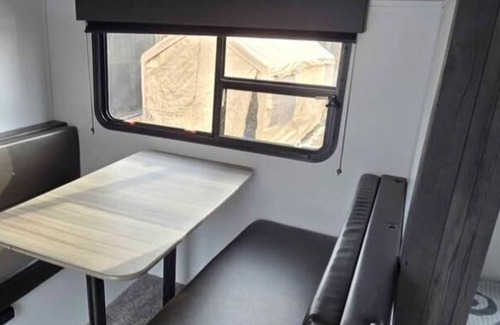 Homer House | Charming Caravan with AC, WiFi in amazing Homer