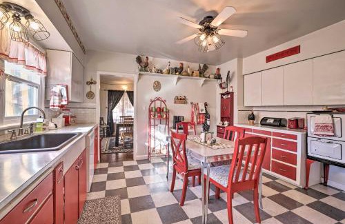 Cedar City House | Charming Cedar City Retreat - Walk to Downtown!