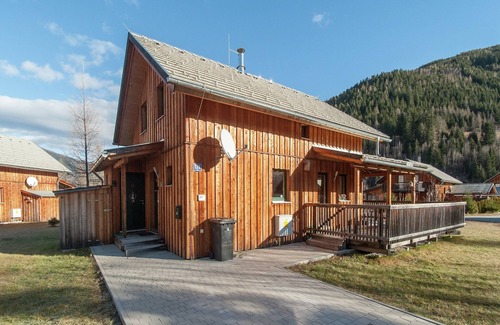 Stadl an der Mur Ski Chalet | Charming chalet with terrace