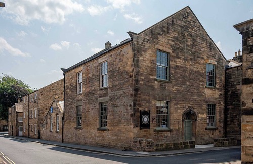 Barnard Castle Apartment | Charming Chapel Apartment in Barnard Castle