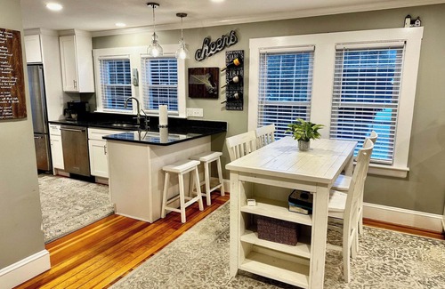 North Chatham House | Charming Chatham Bungalow- Minutes to Beaches and Downtown Chatham