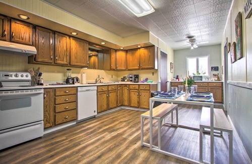 Bynum Apartment | Charming Choteau Apartment: Central Location!