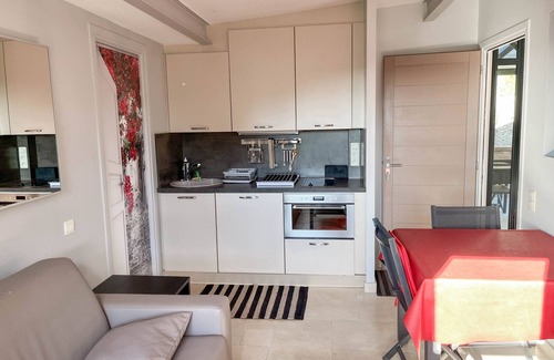 Sainte-Maxime House | Charming, contemporary and comfortable villa with swimming pool.