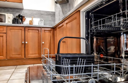 Saint-Salvy Cottage | Charming cottage in Lot-et-Garonne, with terrace, optional pool, and spa.