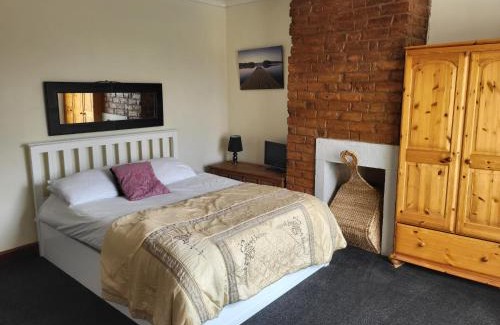 Chorley House | Charming Cottage Retreat in Chorley