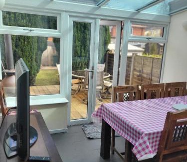 Chorley House | Charming Cottage Retreat in Chorley