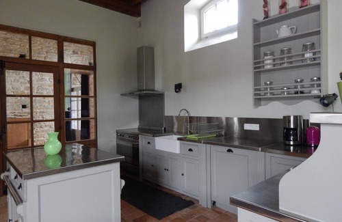 Bricquebosq Cottage | Charming cottage with pool and billiards in the heart of Cotentin