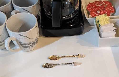 Boerne Cottage | Charming Country Cottage nestled among majestic oaks on 5-acre private retreat.