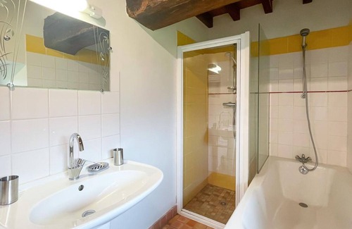 Passais-Villages Cottage | Charming Country House with Garden and Pool Table