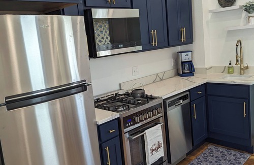 Buffalo House | Charming, cozy home downtown Buffalo