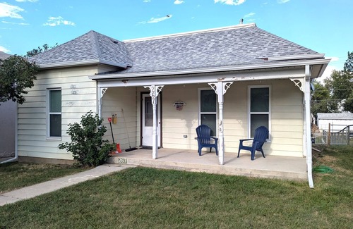 Buffalo House | Charming, cozy home downtown Buffalo