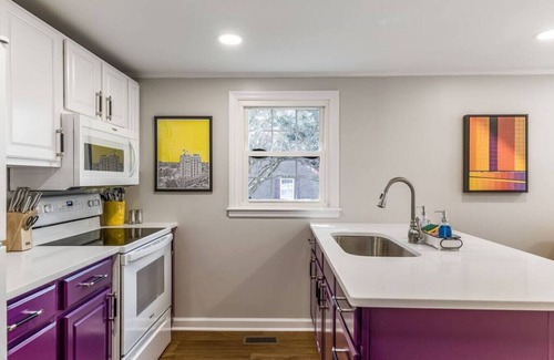 Burlington Apartment | Charming creekside retreat in historic Burlington