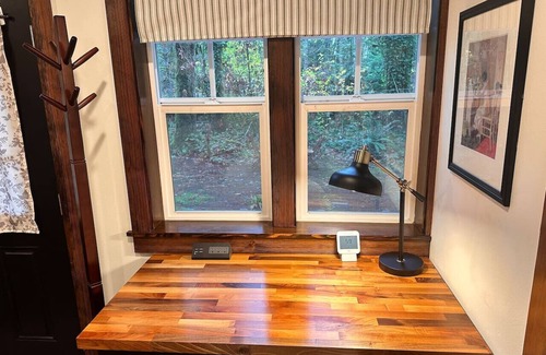 South Colby Cottage | Charming Creekside Studio Near Ferries to Seattle