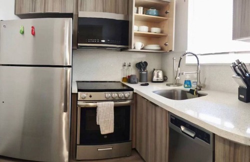 Little Ranches Apartment | Charming DBL w/pool& parking 15 min to FLL & Beach