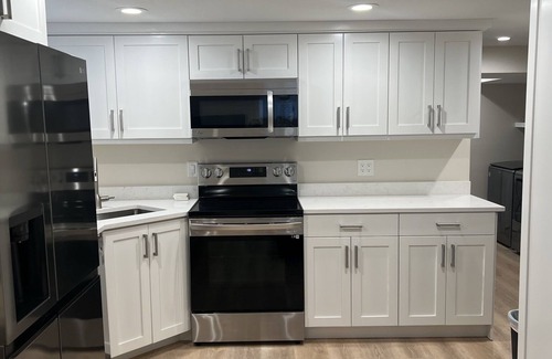 Salt Lake City Apartment | Charming downstairs apartment close to Ski Resorts, Downtown and Park City