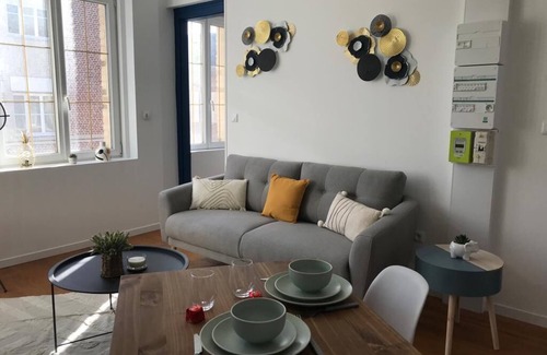 Saint-Quentin Apartment | Charming downtown apartment