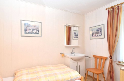 Neukirchen House | Charming family-friendly holiday home with backyard pool