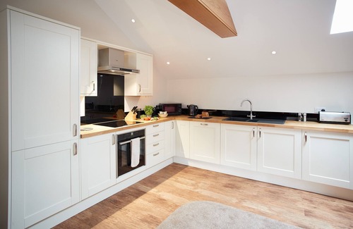Carlisle Apartment | Charming first floor apartment providing light and airy open plan living