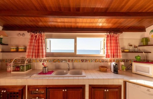 Marchesana Apartment | Charming flat in Marchesana with terrace