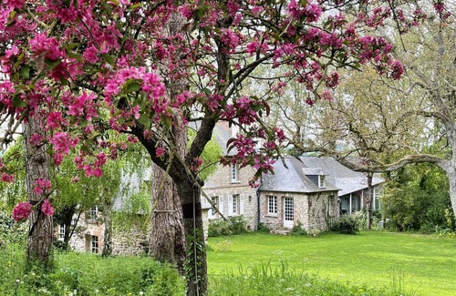 Gancourt-Saint-Etienne House | Charming house in Normandy near Gerberoy with swimming pool an tennis court