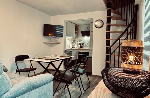 Saint-Julien-le-Faucon House | Charming little village house