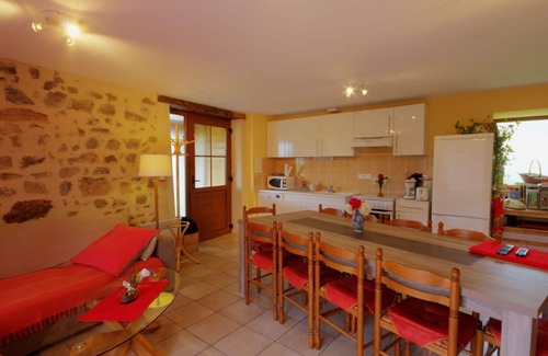Saint-Cyr-de-Valorges Cottage | Charming cottage with terrace and pets welcome, peaceful countryside view