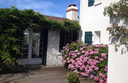 Saint-Hilaire-de-Riez House | Charming house on garden not far from the beaches