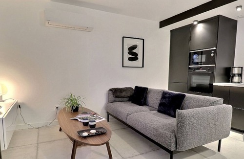 Vallon-Pont-d'Arc Other | Charming gîte sleeps 14 Private heated swimming pool