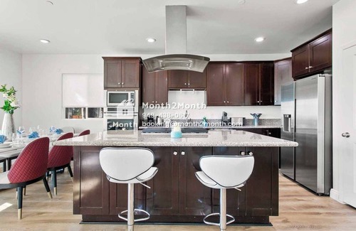 Sylmar House | Charming Getaway on Apple Grove Ln #41877