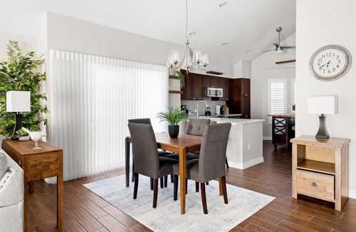 Mesa House | Charming getaway with fire pit, BBQ, near outdoor recreation, hiking, + biking!