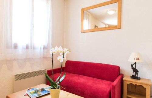 Giez Apartment | Charming Giez Apartment