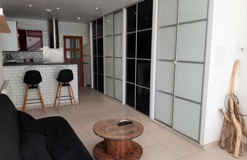 Capbreton Apartment | Charming Ground Floor Apartment with Pool near Capbreton Port, Sleeps 4