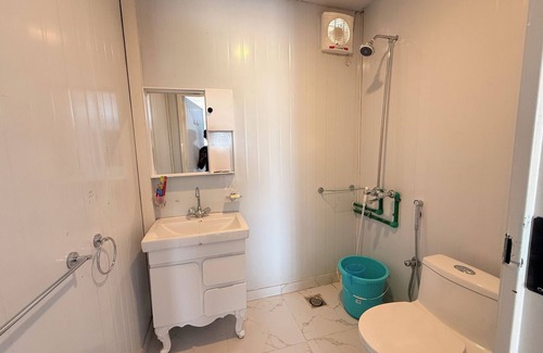 Punjab Other | Charming Guest House on a Farm near Kallar Kahar with WiFi, AC and much more!