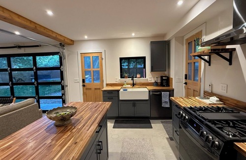 Morse Park Apartment | Charming Guesthouse Conveniently Located Between Denver and the Mountains