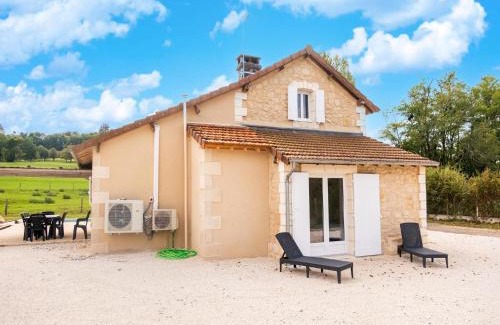 Hautefort House | Charming Holiday Home with Private Pool