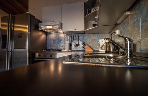 Podstrana House | Charming Holiday House in Podstrana with Green Garden