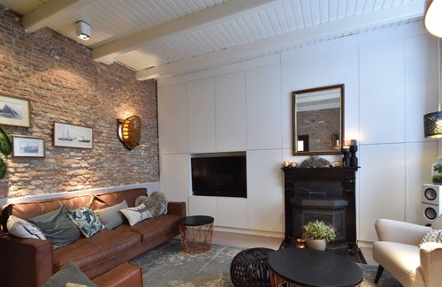 Brouwershaven House | Charming Holiday Home in Brouwershaven with Garden and BBQ