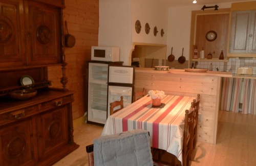 Lez Apartment | Charming home in Saint-Béat