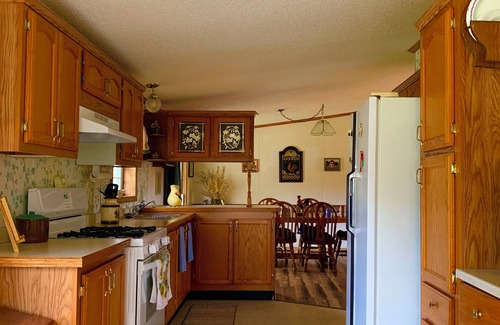 Grafton House | Charming Home with Country Views