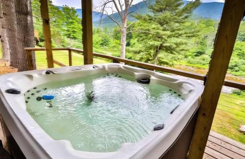 Hunter House | Charming Home with Majestic View