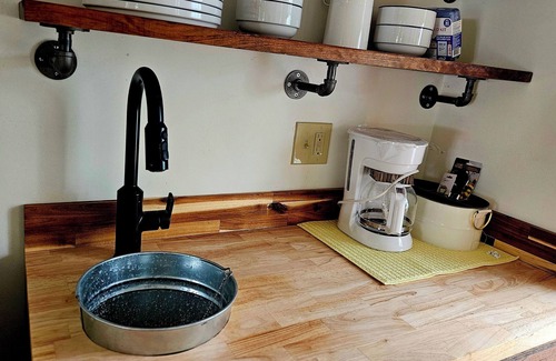 Swan Lake Apartment | Charming hotel suite- Unit one the "Milk House