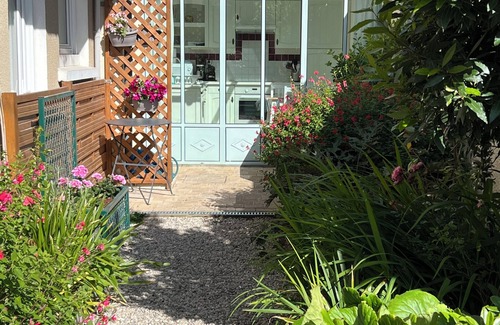 Ouistreham House | Charming House "Belle de Nacre", Sea side