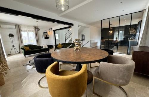 Olivet Villa | Charming house for ten people